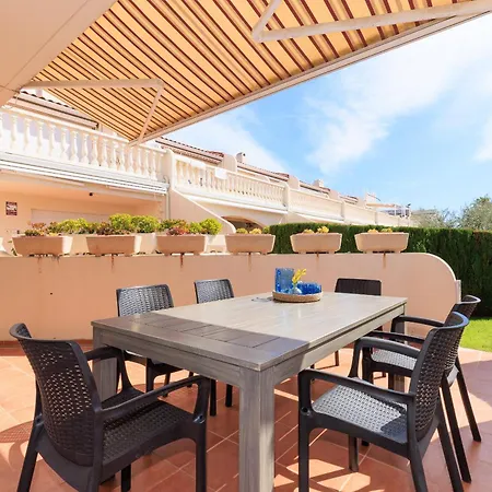 Holiday home Uhc Residencial Cristal