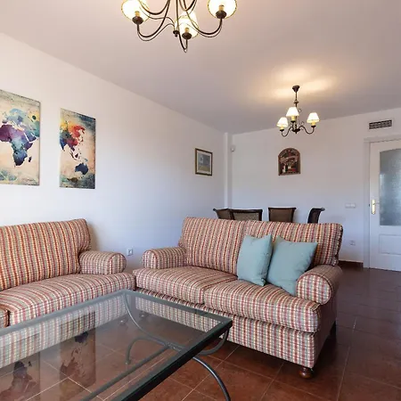 Uhc Residencial Cristal *