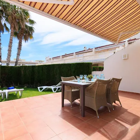 Holiday home Uhc Residencial Cristal